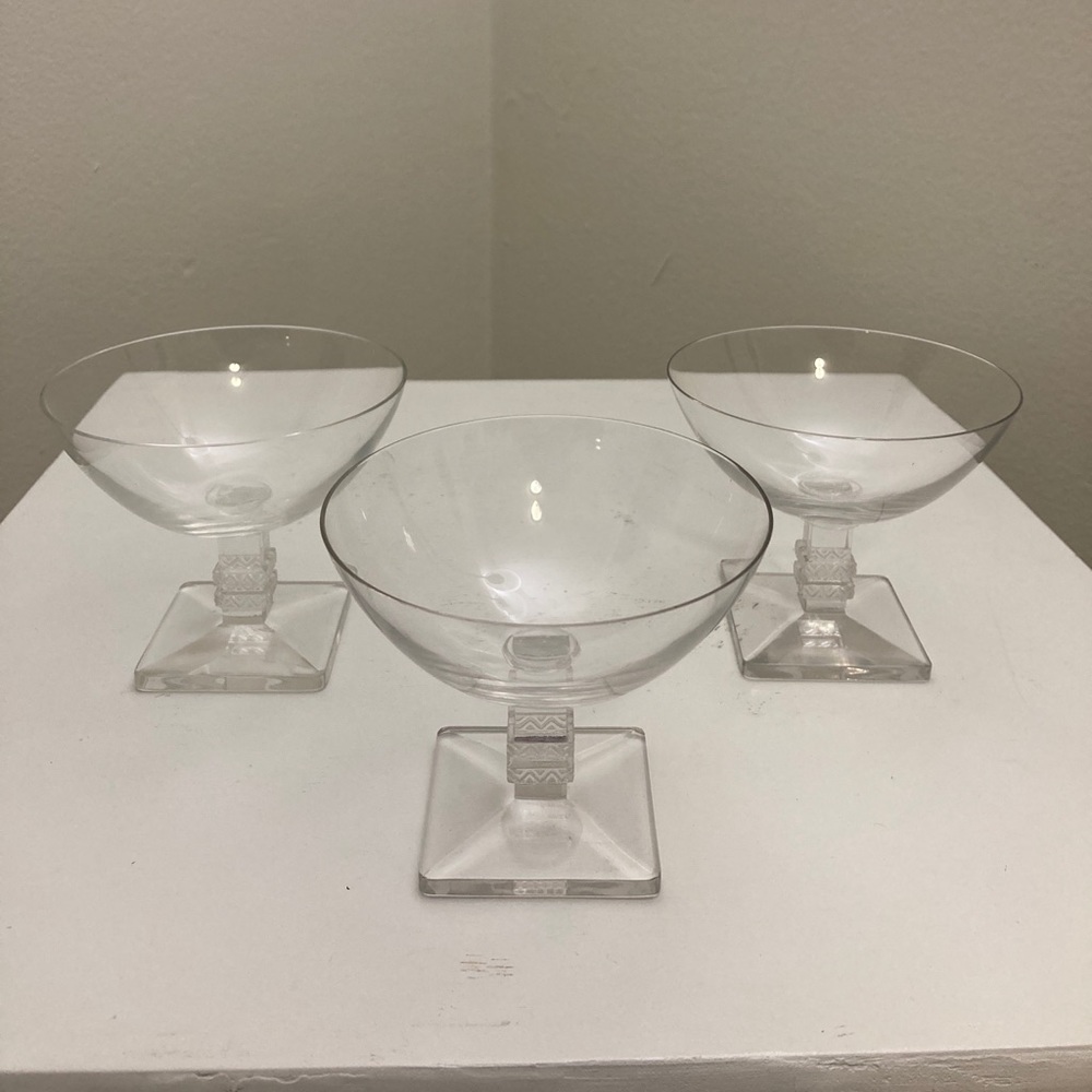 Lalique Champagne Stemware - Argos style designed in 1939
